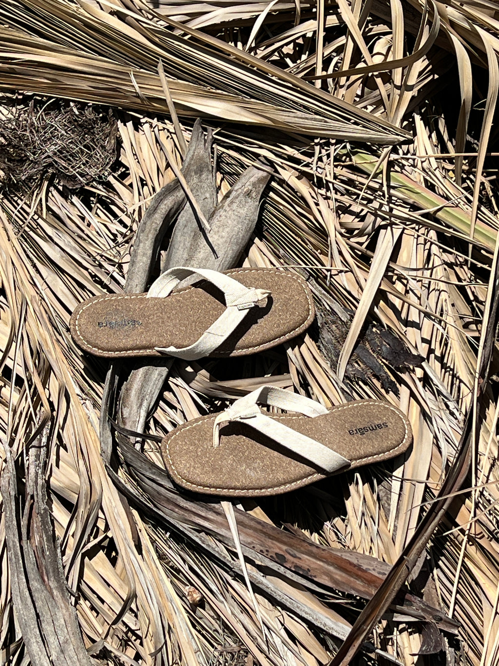 Chinelo Palmera™ Hemp